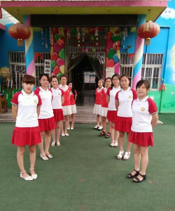 滕州市龙阳镇从条村幼儿园