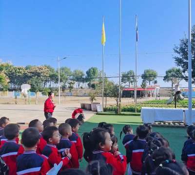 筠连镇兴旗幼儿班