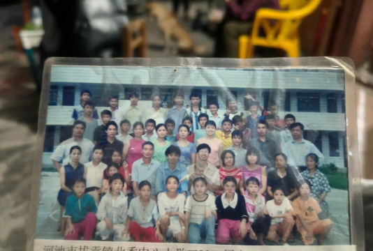 金城江区拔贡初级中学