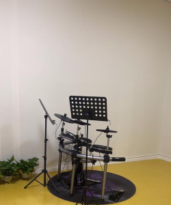 佛山市禅城区萤火虫艺术培训有限公司