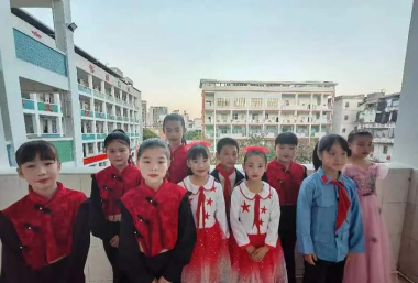 小溪乡中心小学