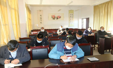 牟定县凤屯乡凤屯小学