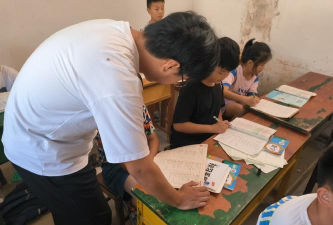 梁山县马营乡中心小学