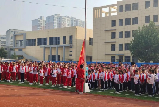 宁阳县华丰镇中心小学