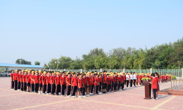 四女寺中心小学