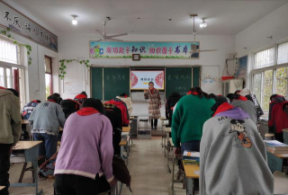 阜南县许堂乡大桥职业初中