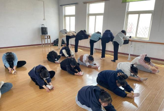 朝阳镇崔楼初中