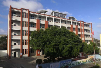 平潭县潭东初级中学