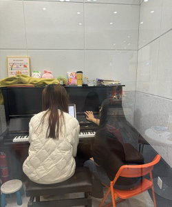 庆阳市西峰区禾音钢琴培训学校有限公司