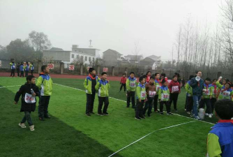 罗集乡罗集中学