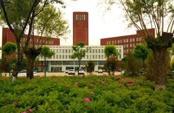 石嘴山工贸职业技术学院