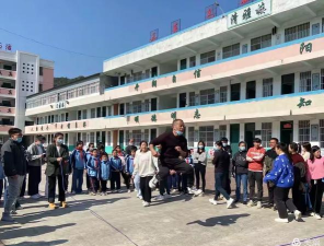 天等县把荷乡把荷中心小学