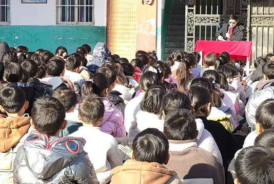 冕宁县马头乡中心校