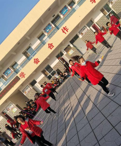 新乡市小店工业园区樊庄学校