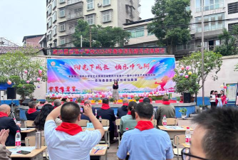 岳池县天平镇八村私立小学班