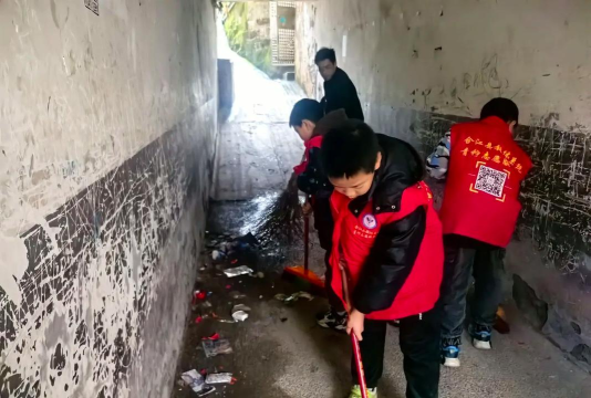 民联乡张明中心小学