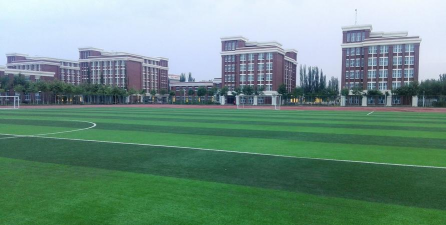 新疆和田地区和田县二中