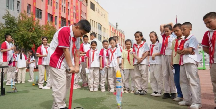 新疆生产建设兵团第三中学