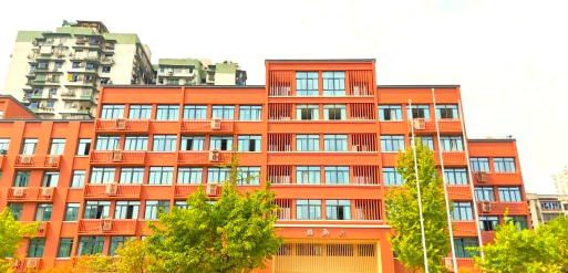 重庆杨家坪中学