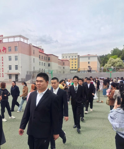 黑龙江大兴安岭实验中学