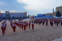 依安县第二小学