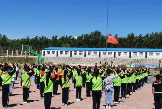 大庆市大同区老山头乡中心小学