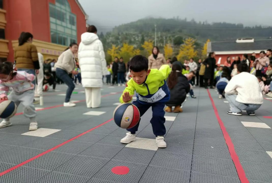 孝昌县卫店镇久隆中学
