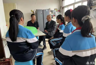 唐山市南堡开发区第一小学