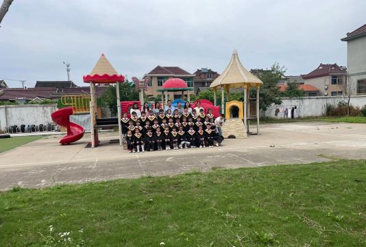 宁波市江东区东郊乡仇毕幼儿园