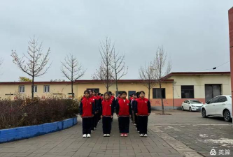 王官营镇王官营小学