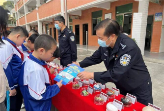 汕头市龙湖区东龙学校