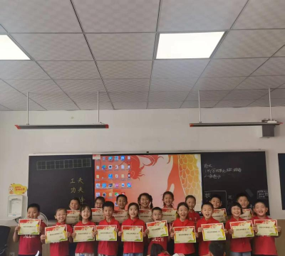 太原市万柏林区兴华街小学校