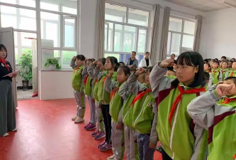 康保县青龙村小学