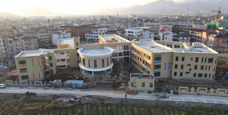 东阳市虎鹿镇中心幼儿园