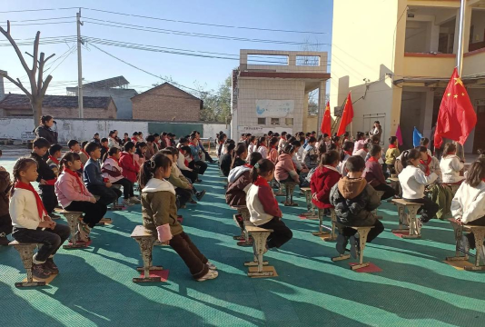 五寨县韩家楼乡李庄中心小学