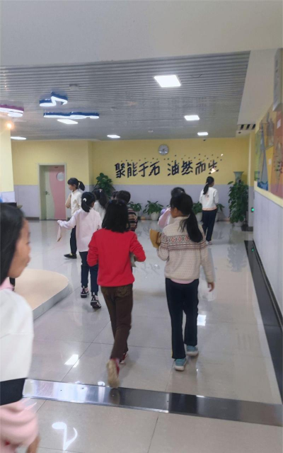 北京石油学院附属小学东校区