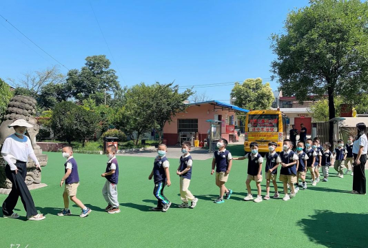 大地之星幼儿园