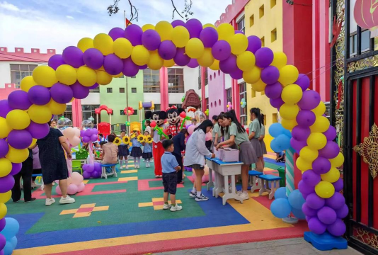 朝阳市双塔区蓝天超前艺术幼儿园