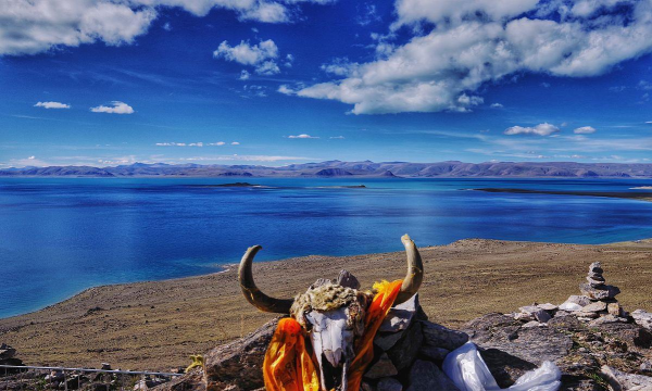 兴海县河卡镇完全民族中学