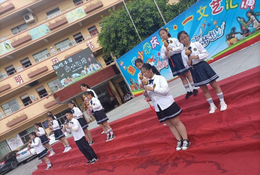 东莞长安潮信小学