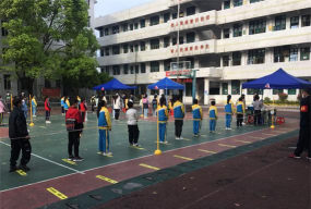 兴隆场镇中心完小