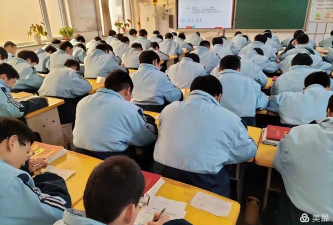 郑章镇郑章镇中学