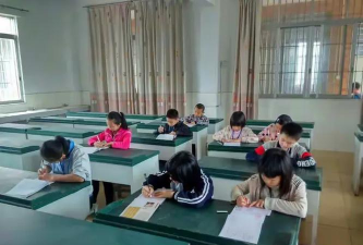 佛山市高明区明城镇崇步学校