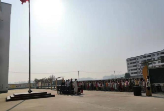 八台镇中心小学