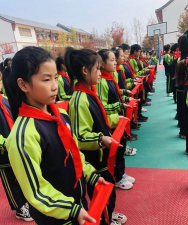 湛江市尚文小学