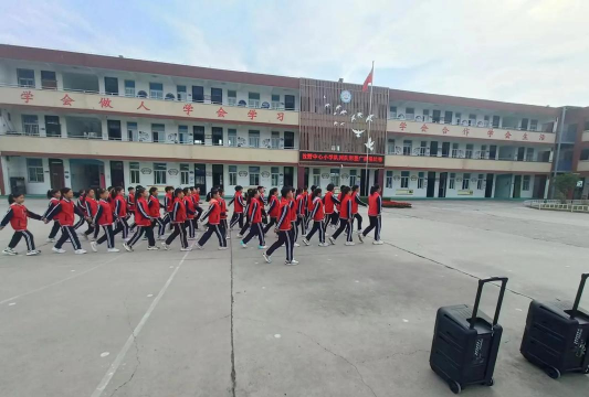 新乡市牧野区牧野第一中心小学