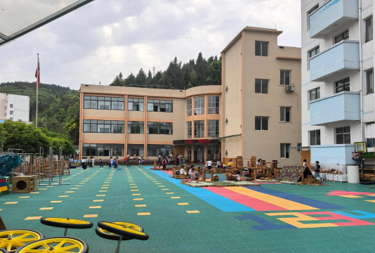 丰都县厂天乡中心幼儿园