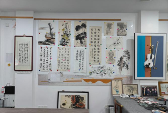 余庆县龙溪镇墨韵书画艺术培训基地户外活动场地