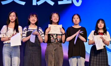 重庆市渝北区非凡艺林艺术培训有限公司户外活动场地