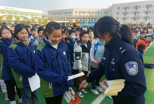 随州市曾都区北郊五丰中心小学